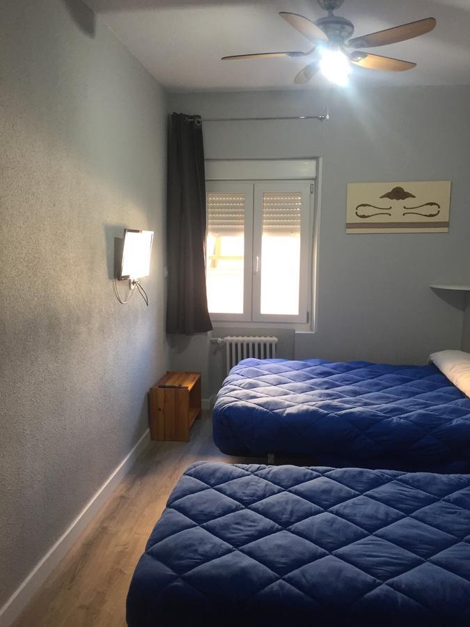 Hostal Rosales Aranda de Duero Exteriör bild
